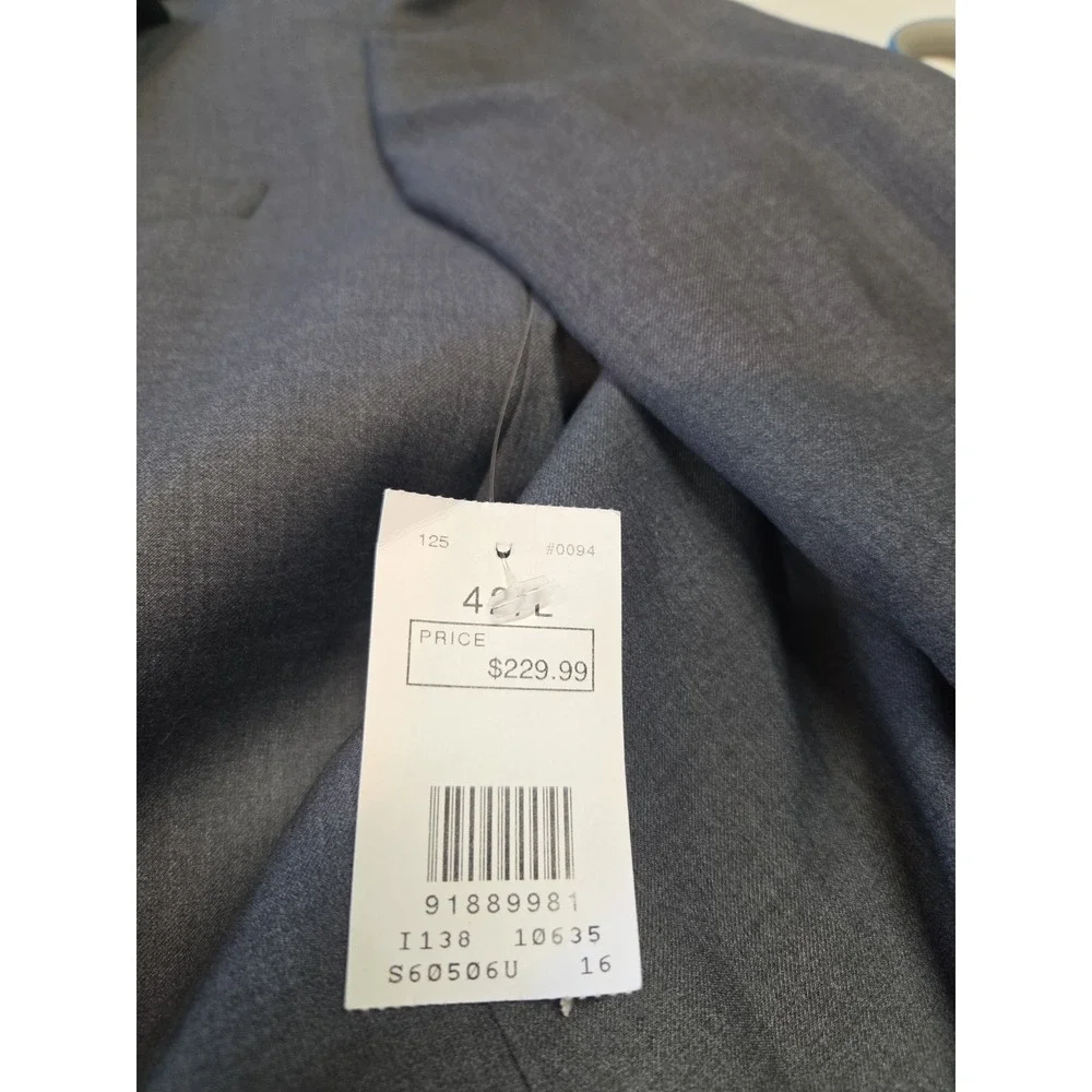 Caravelli Slim Fit Blazer Jacket 42L Gray 2 Button Notch Lapel Designed in Italy